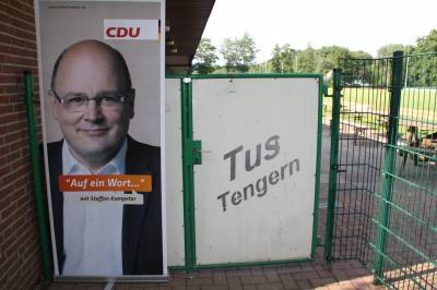 

Auf ein Wort - diese Gelegenheit nahmen in Tengern ...


